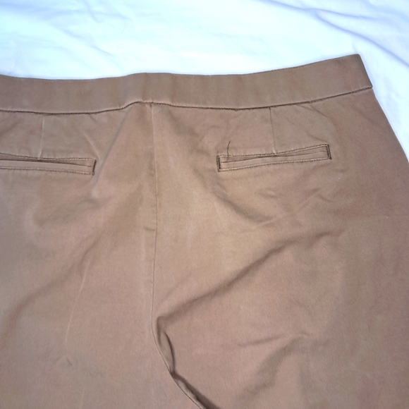 Croft & barrow Tan Casual Pants Strech Plus Size - Picture 6 of 9